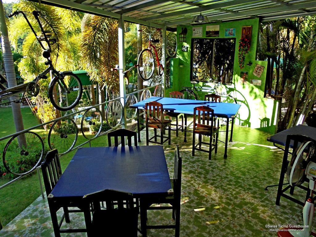 Swiss Ticino Guesthouse & Restaurant Mae Wang Екстер'єр фото
