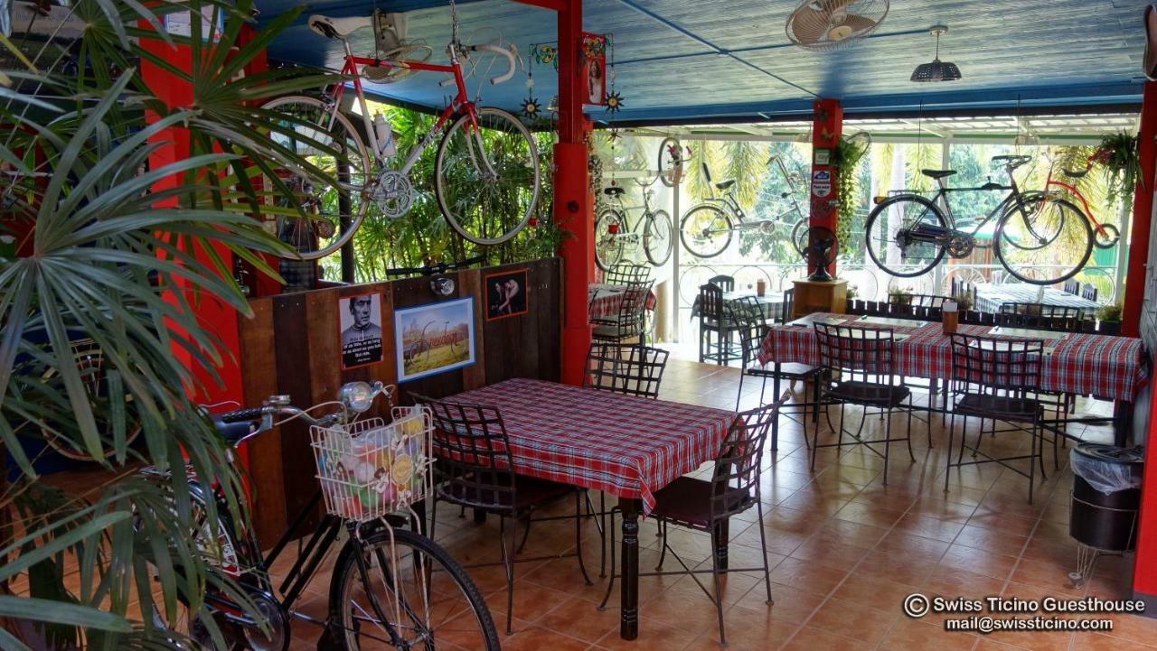 Swiss Ticino Guesthouse & Restaurant Mae Wang Екстер'єр фото